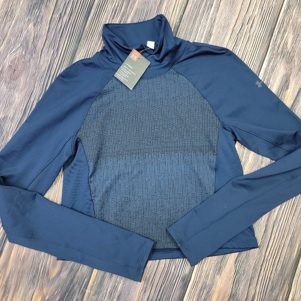 Women's XS Under Armour Cold Gear shirt